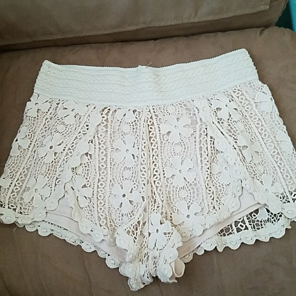 Lace shorts